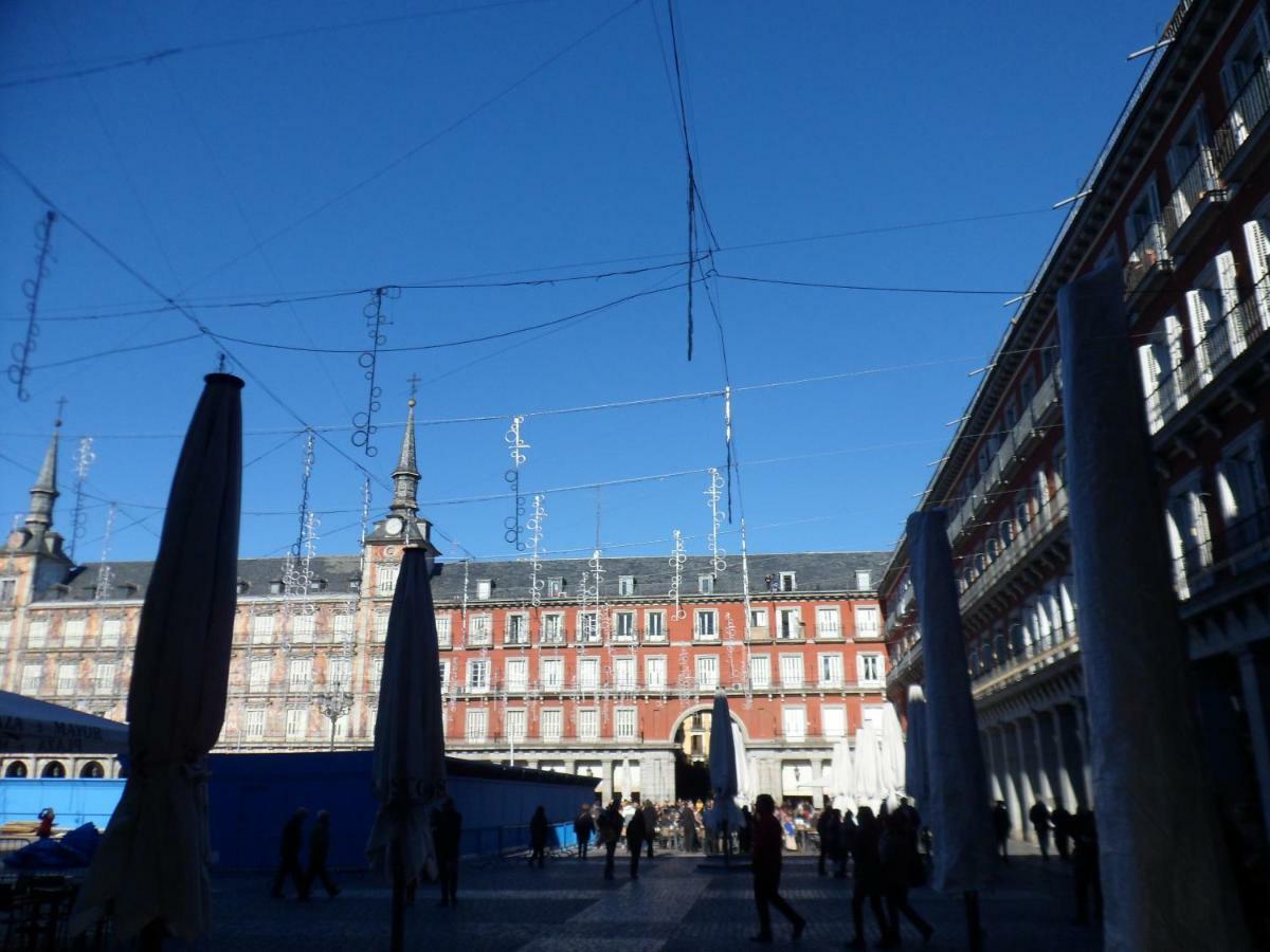 Los Ventanales Plaza Mayor Apartment Madrid Bagian luar foto