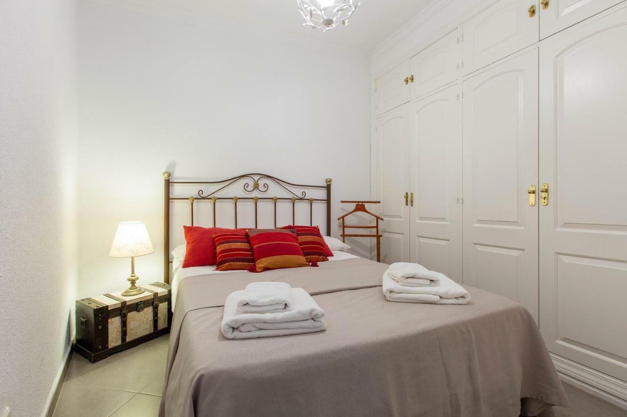 Apartamento Temporada Madrid Bagian luar foto